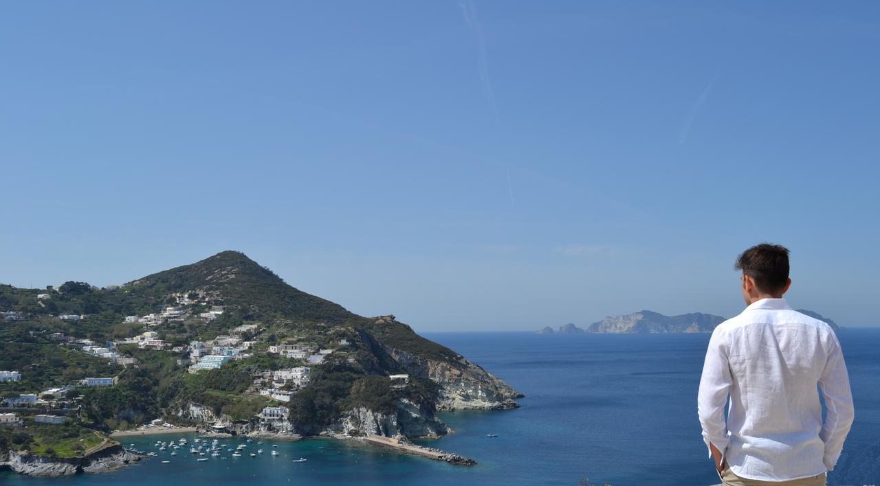 Maridea Casa Vacanza- Le Alcove Sul Mare Suites Ponza Exterior photo