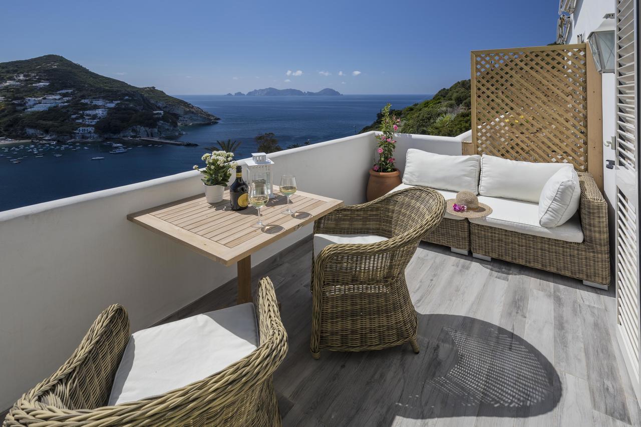Maridea Casa Vacanza- Le Alcove Sul Mare Suites Ponza Exterior photo