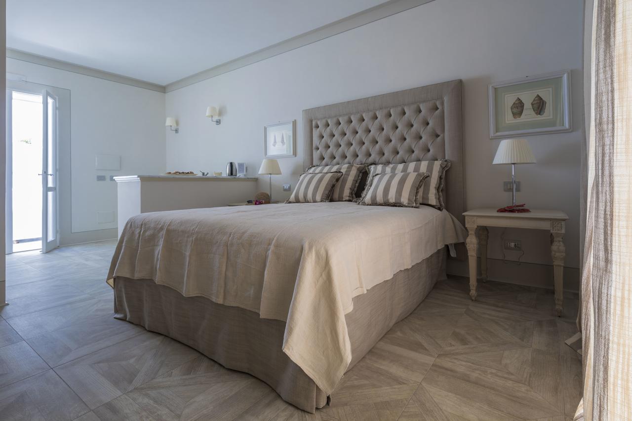 Maridea Casa Vacanza- Le Alcove Sul Mare Suites Ponza Exterior photo